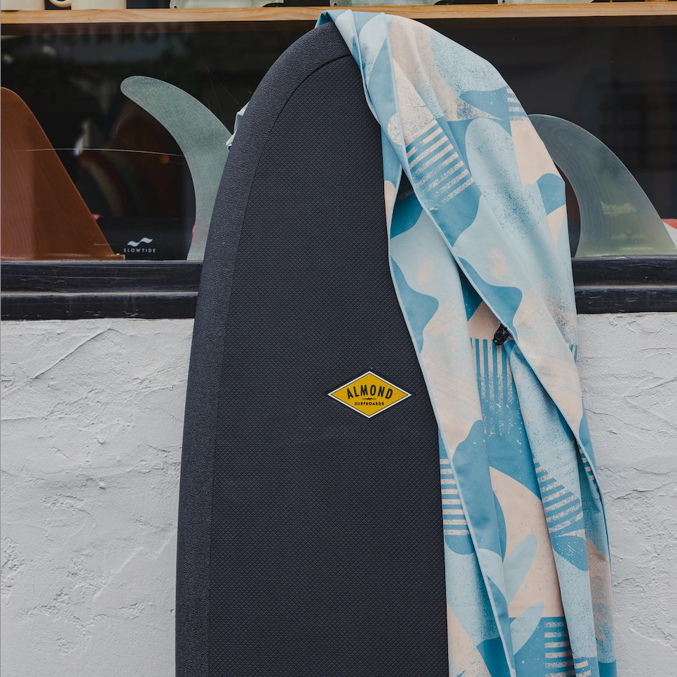 Almond X Slowtide Quick-Dry Towel | Bright Days Ahead 4 Almond X Slowtide Quick-Dry Towel | Bright Days Ahead - Image 2